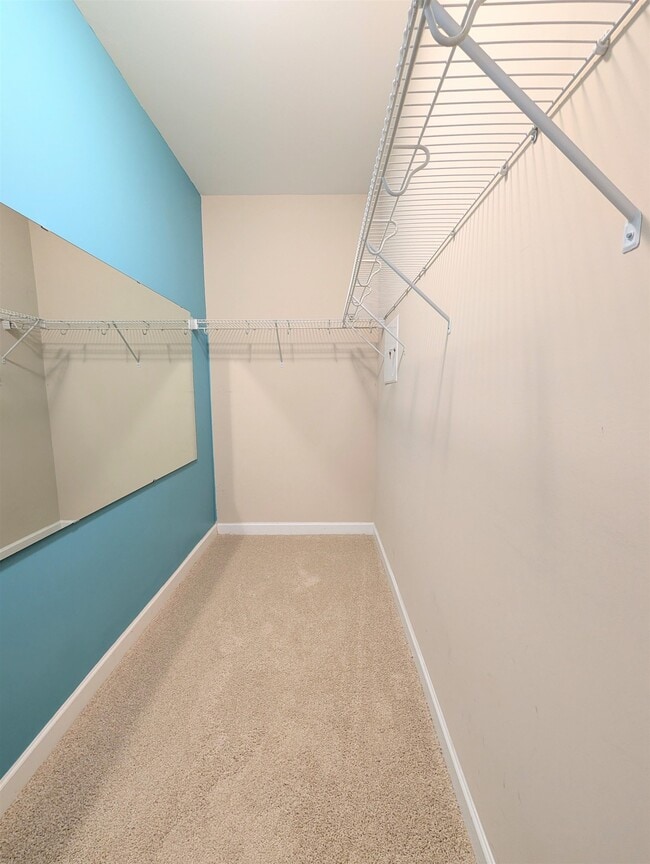 Building Photo - 244 Belclare Way