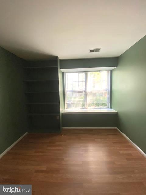 Building Photo - 5378 Bedford Terrace
