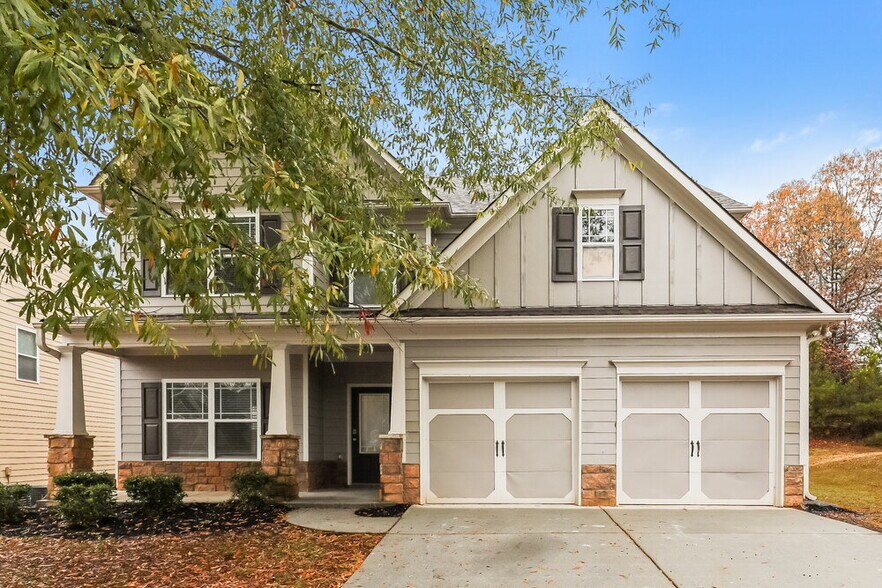 Primary Photo - 2390 Village Green Dr