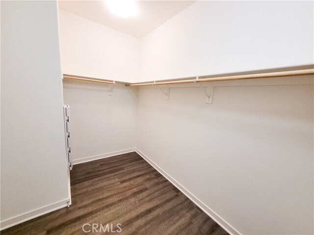 Building Photo - 146 Finch