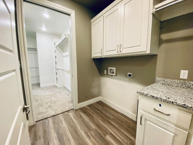 Building Photo - PRE-LEASING FOR JUNE: 4/2/2 Home in One of South Lubbock’s Newest Neighborhoods