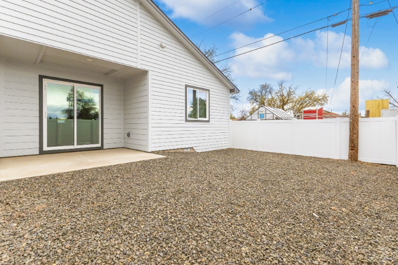 Building Photo - 1506 Rochester St