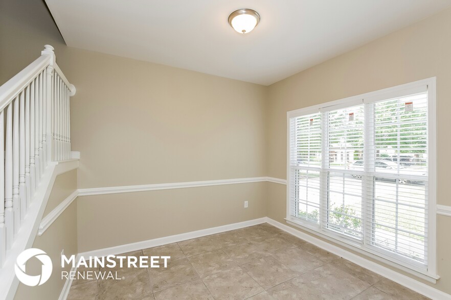 Building Photo - 4000 Enderbury Dr