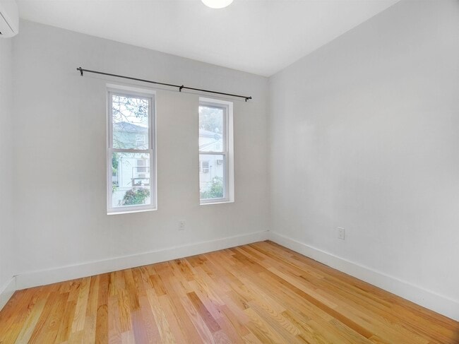 Building Photo - 151 Williams Ave