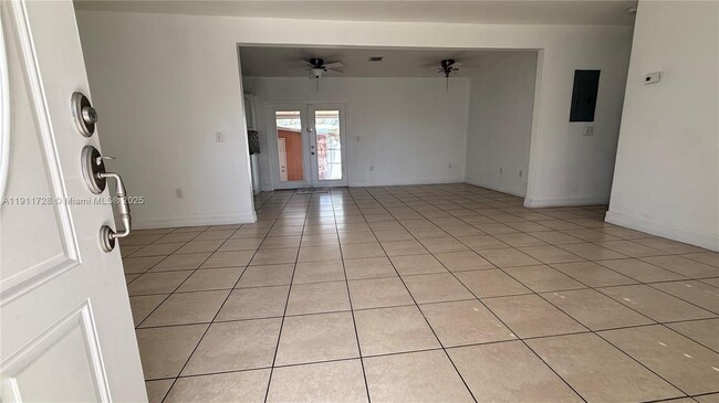 Building Photo - 3211 NW 19th Terrace