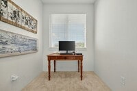 Building Photo - 724 Kakala St