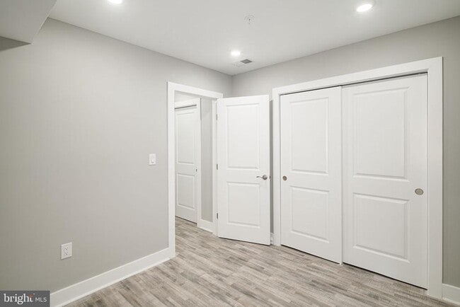 Building Photo - 1443 N 8th St