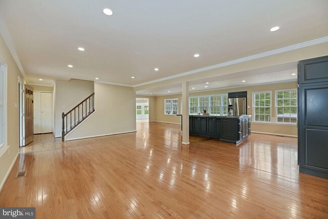 Building Photo - 4813 Marymead Dr