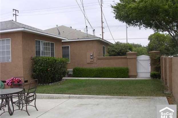 Building Photo - 17039 Crenshaw Blvd
