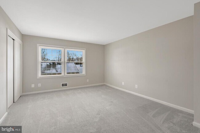 Building Photo - 8326 Darlington St