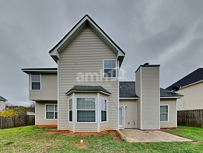 Building Photo - 330 Kentwood Springs Dr