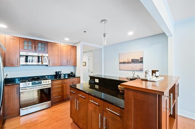 Building Photo - 1025 MAXWELL Ln