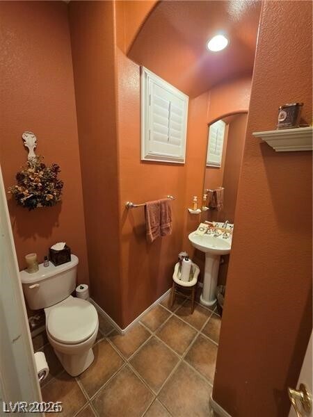 Building Photo - 5320 Polizze Ave