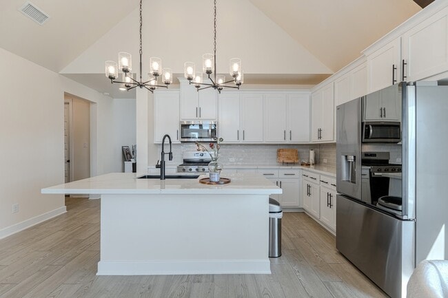 Building Photo - 102 Shining Succulent Dr