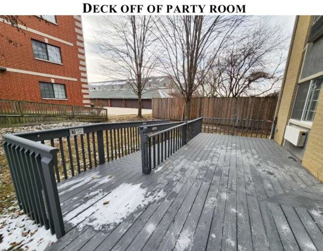 Building Photo - 3305 Sunset Ave