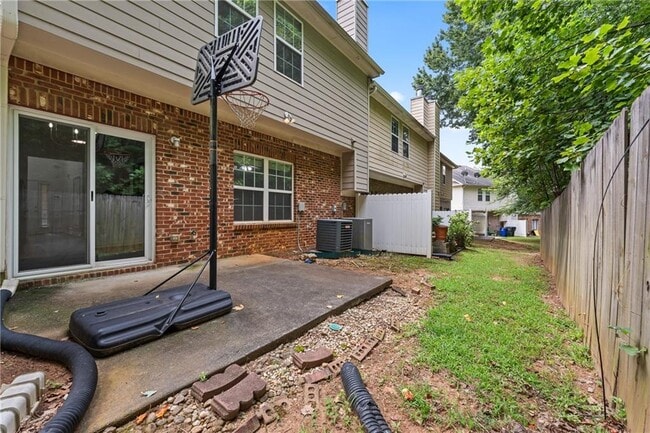 Building Photo - 350 Creek Manor Way