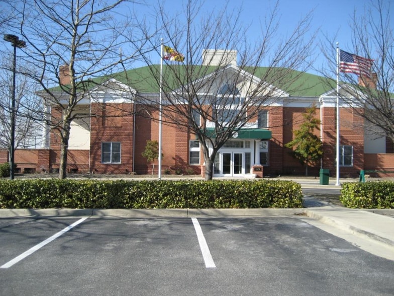 Building Photo - 2620 Tor Ct