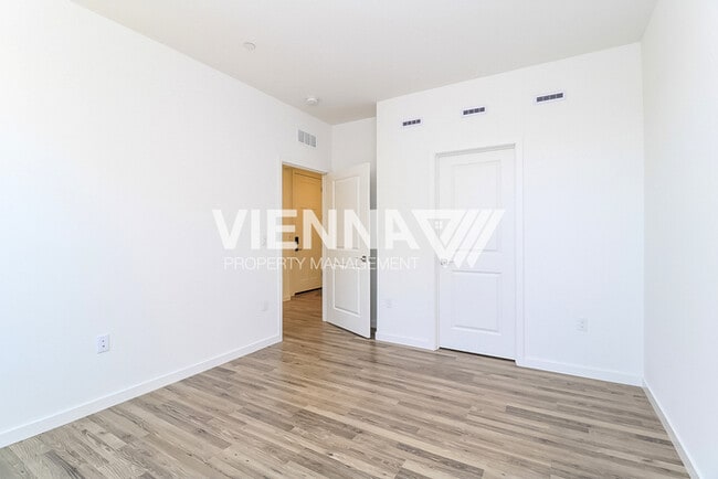Building Photo - 10106 Anadia Wy