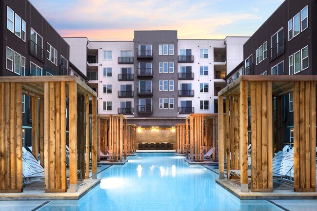 Building Photo - Cypress at Trinity Groves III