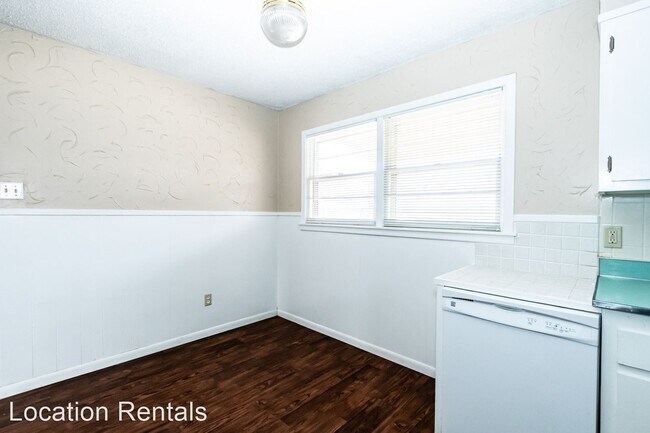 Building Photo - 3 br, 2 bath House - 4829 45th Street