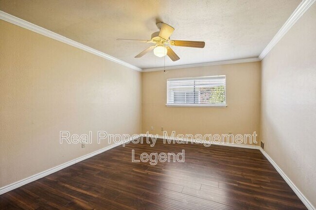 Building Photo - 1312 Goodwin Dr