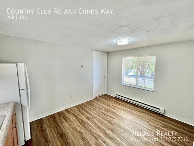 Building Photo - 671 Country Club Rd