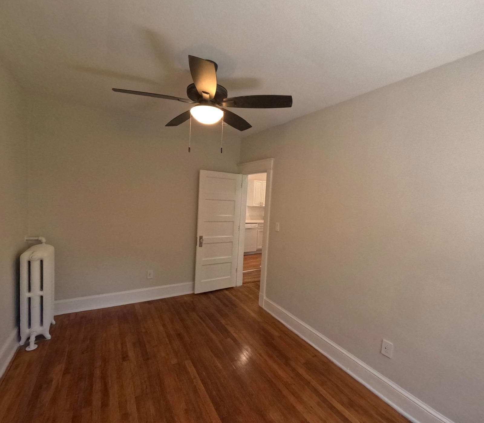 Building Photo - 4317 River Rd NW