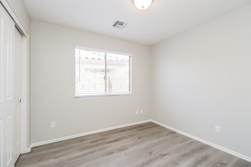 Building Photo - 67 E Nolana Pl