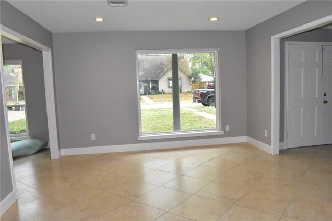 Building Photo - 19419 Craigchester Ln