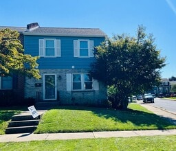 Building Photo - 30 William Penn Dr