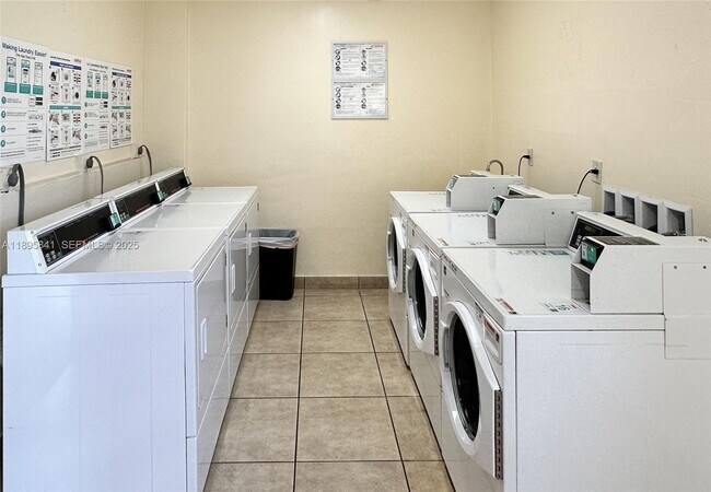 Building Photo - 17500 NW 68th Ave