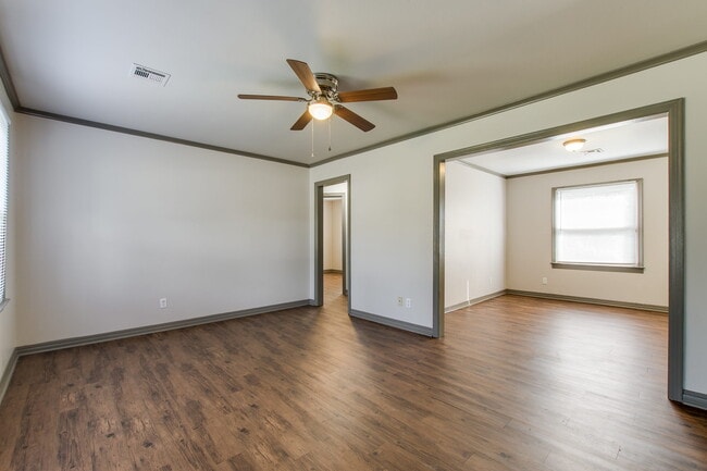 Building Photo - 2448 NW 42nd St