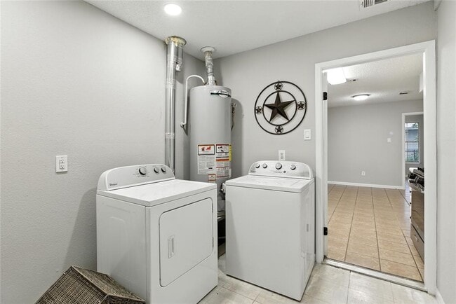 Building Photo - 4103 Koala Dr