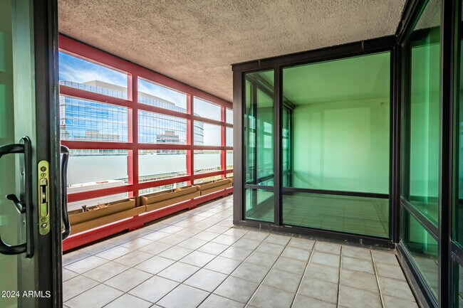 Building Photo - 4808 N 24th St