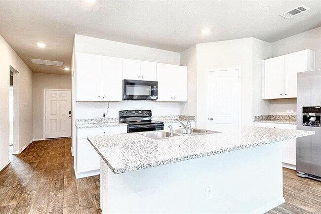 Building Photo - 5901 Xene Dr