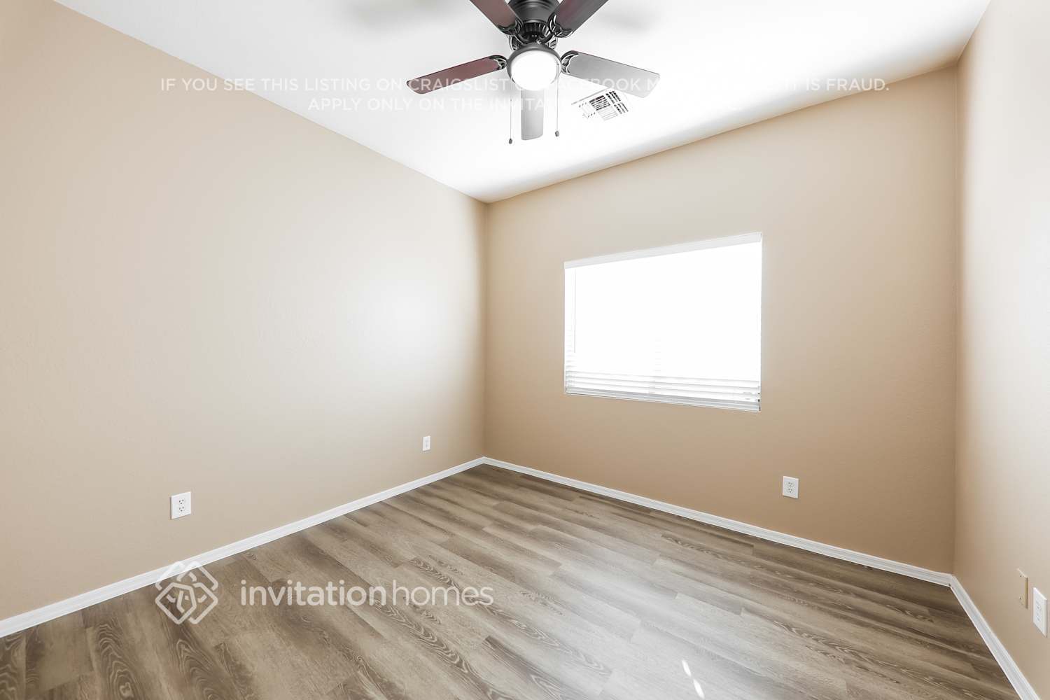 Building Photo - 7005 S 21st Dr