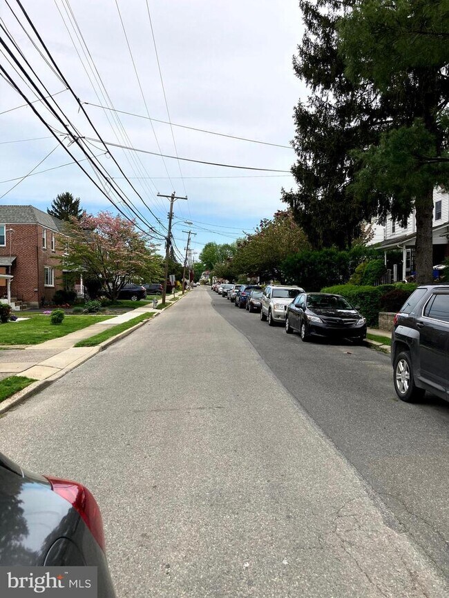 Building Photo - 219 Williams Rd