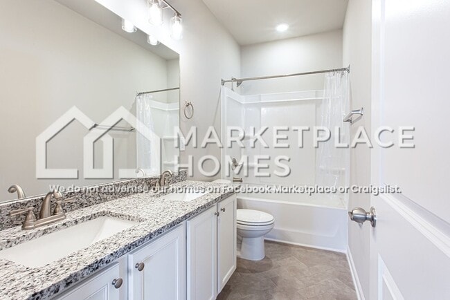 Building Photo - 214 W L Miller Dr