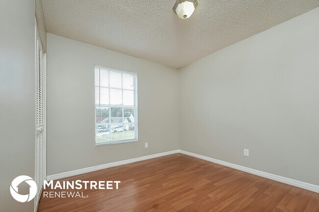 Building Photo - 1690 Palm Leaf Dr