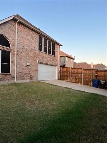 Building Photo - 2227 Fawn Mist Dr