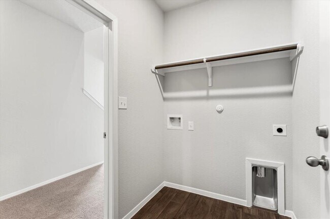 Building Photo - 2709 Towy Rd