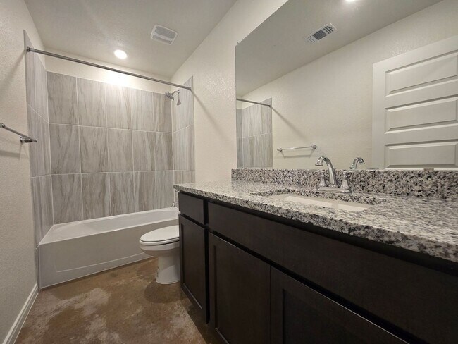 Building Photo - 908 Cherry Laurel Ln