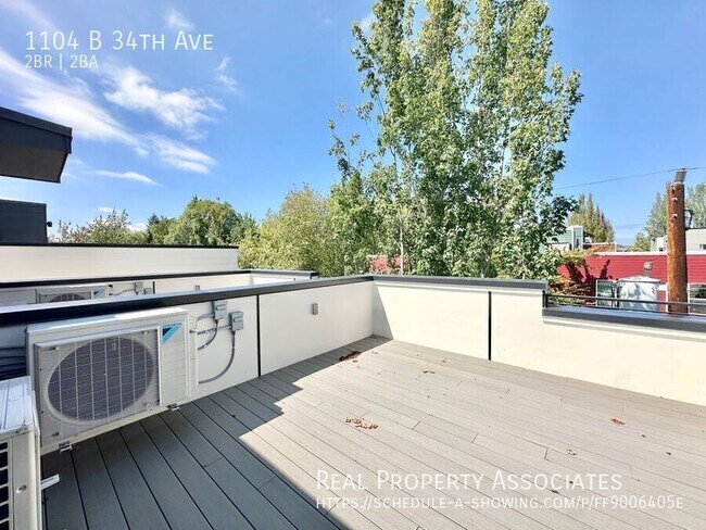 Building Photo - 1104 B 34th Ave