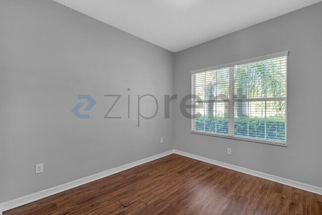 Building Photo - 16622 Myrtle Sand Dr