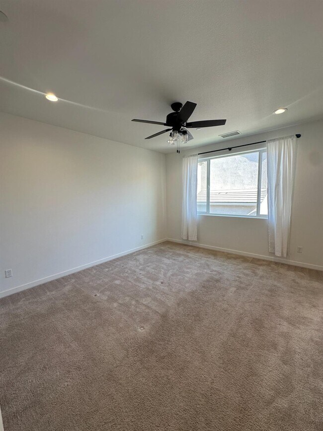 Building Photo - 4249 Hillside Rd