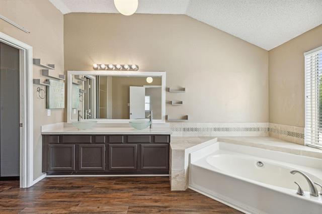 Building Photo - 2068 Sienna Trail
