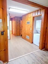 Building Photo - 1120 Metropolis St