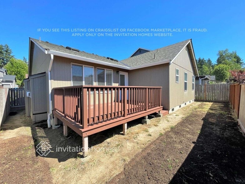 Building Photo - 18624 17th Ave Ct E