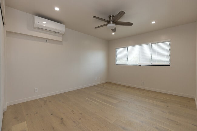 Building Photo - 1828 10th St