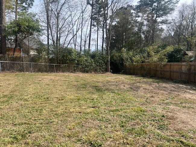 Building Photo - 5913 Rustlewood Dr